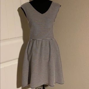 M XHILARATION skater dress black and white ribbed